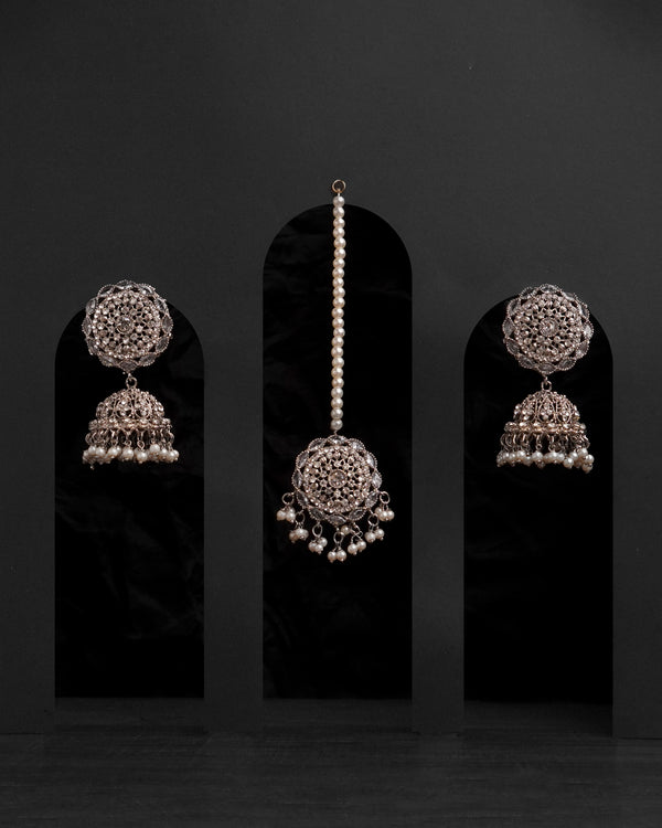Glamourous Jhumka Earrings