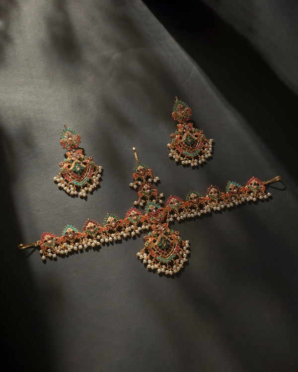 Matha Pati with Earrings