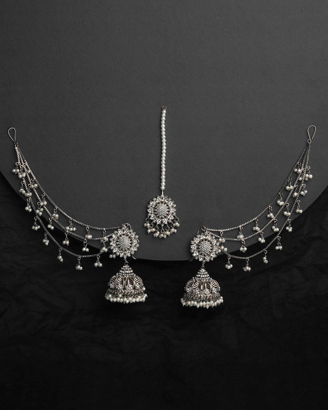 Zeenat Signature Jhumka Bindiya with Sahara