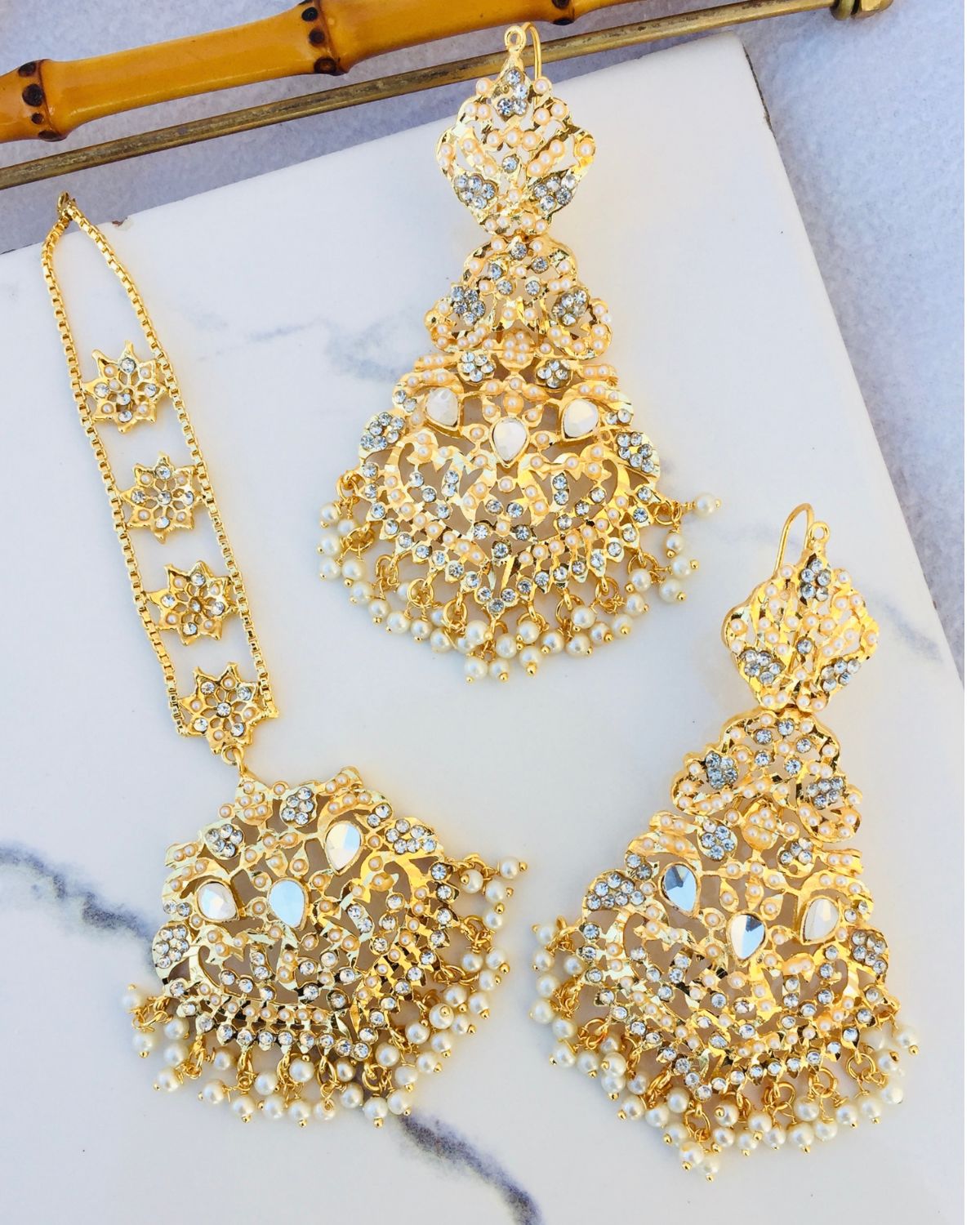 M-Earrings Bindiya