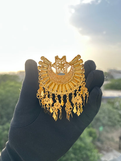 Moon Tasni | Brooch Traditional