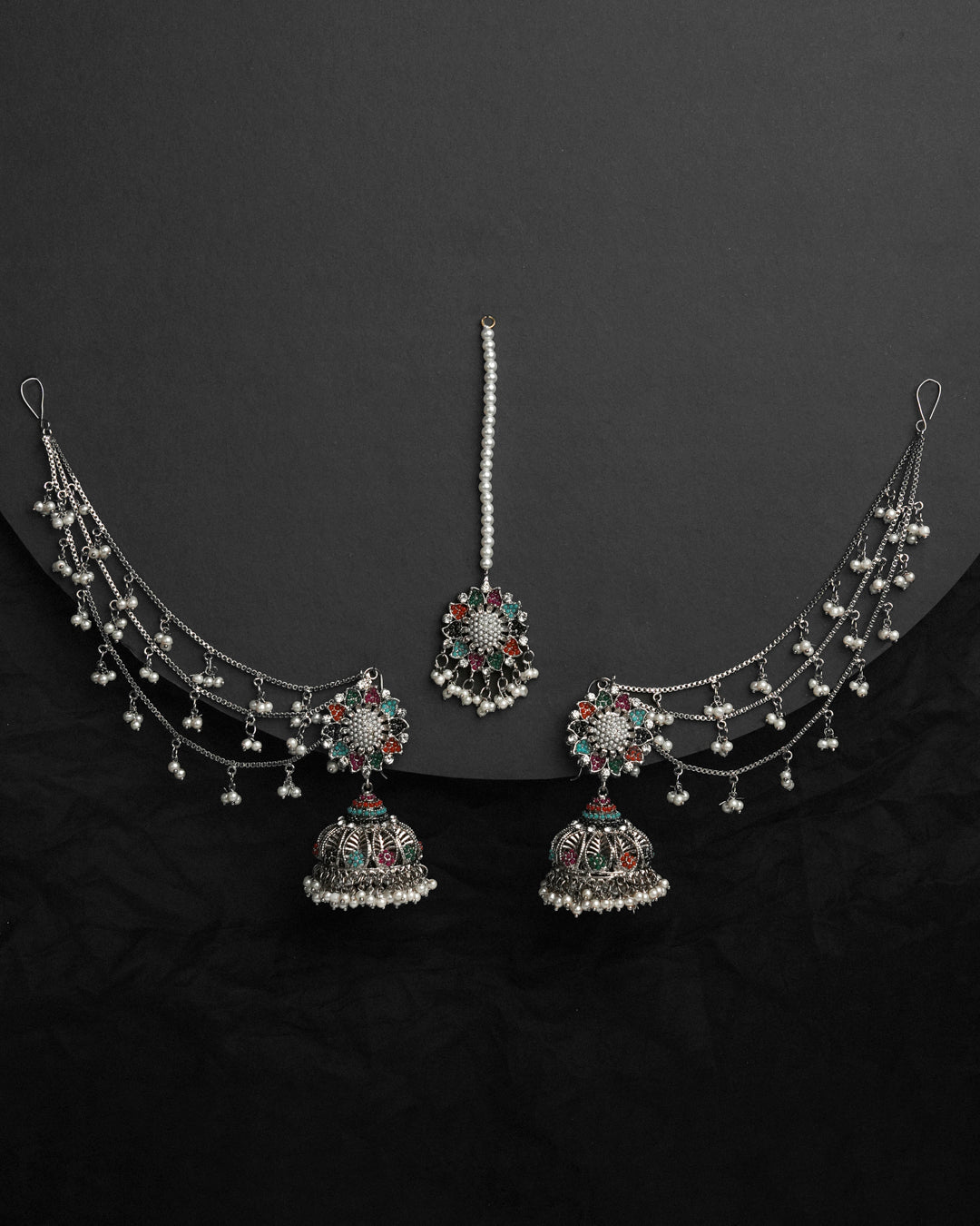 Zeenat Signature Jhumka Bindiya with Sahara