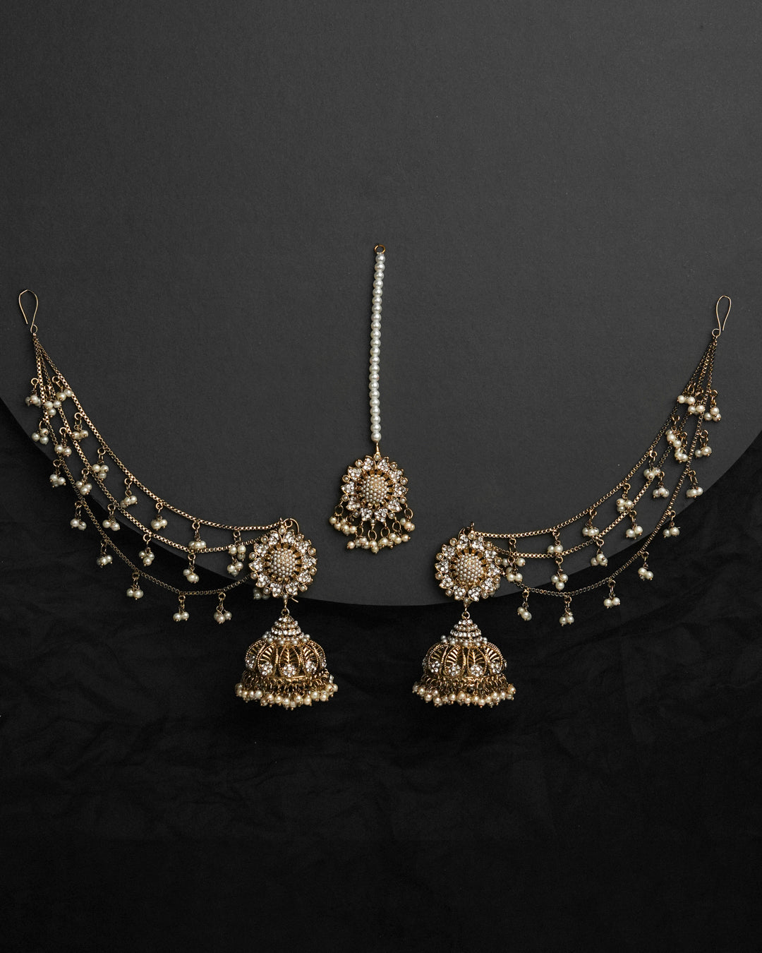 Zeenat Signature Jhumka Bindiya with Sahara