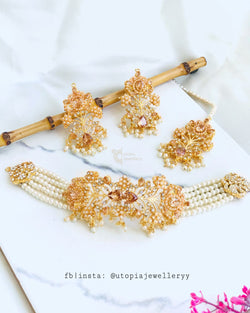 Necklace B03