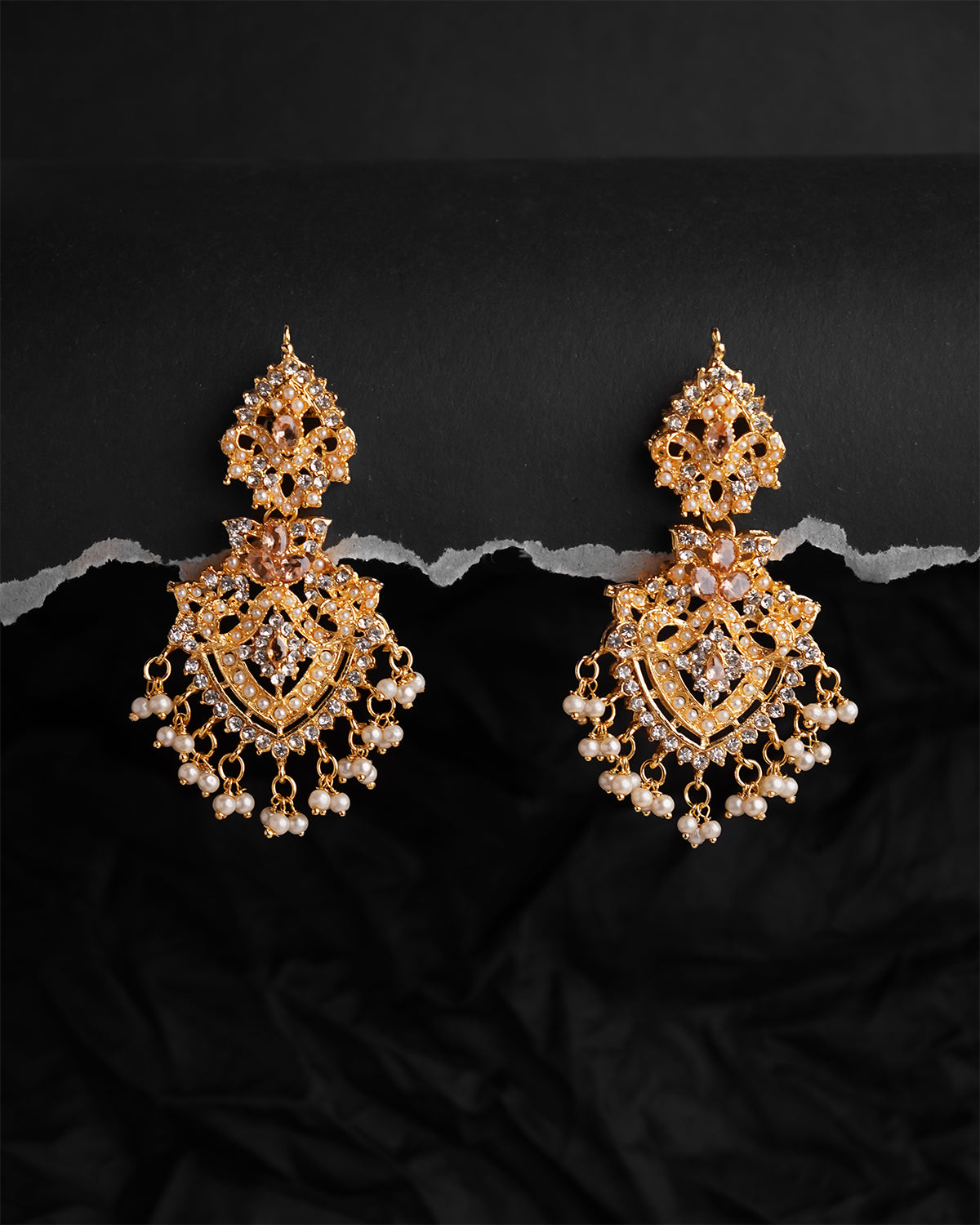 Matha Pati with Earrings