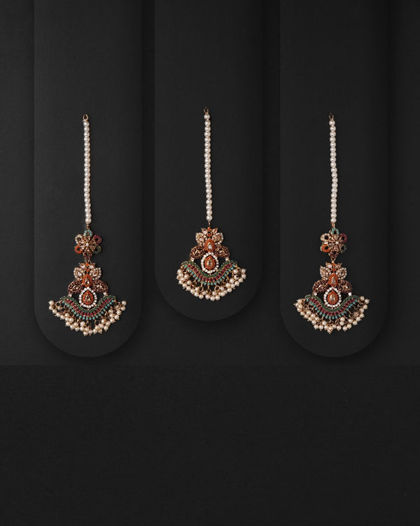 RP Earrings Bindiya