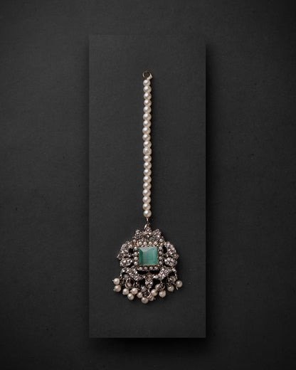 Zircon Bindiya