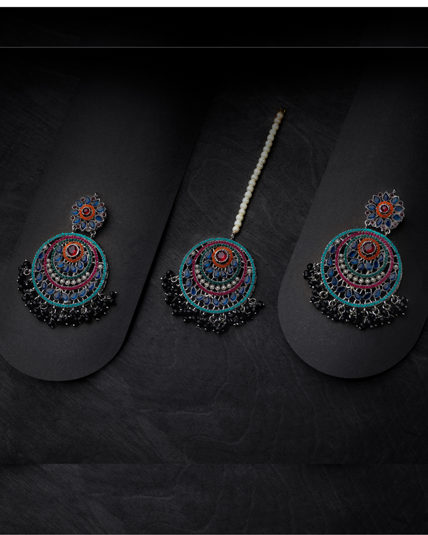 Earrings with Bindiya