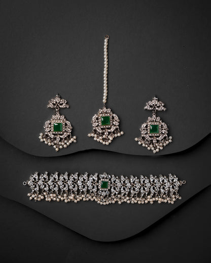 Trendy Necklace Set