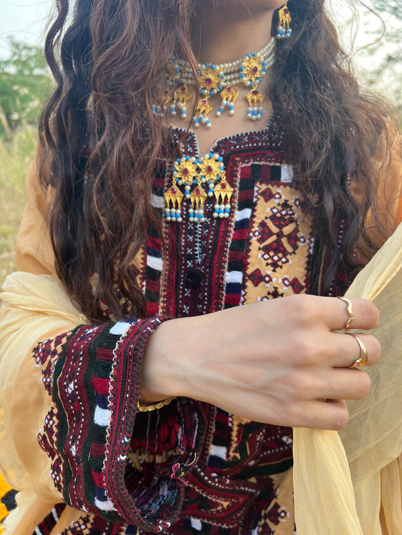 Balochi Necklace with Earrings Tasni