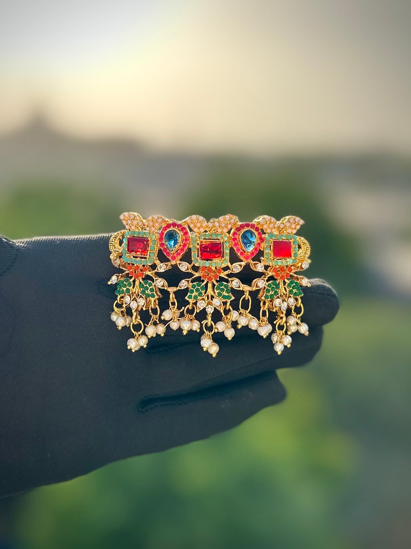 Balochi Tasni + Hair Clip