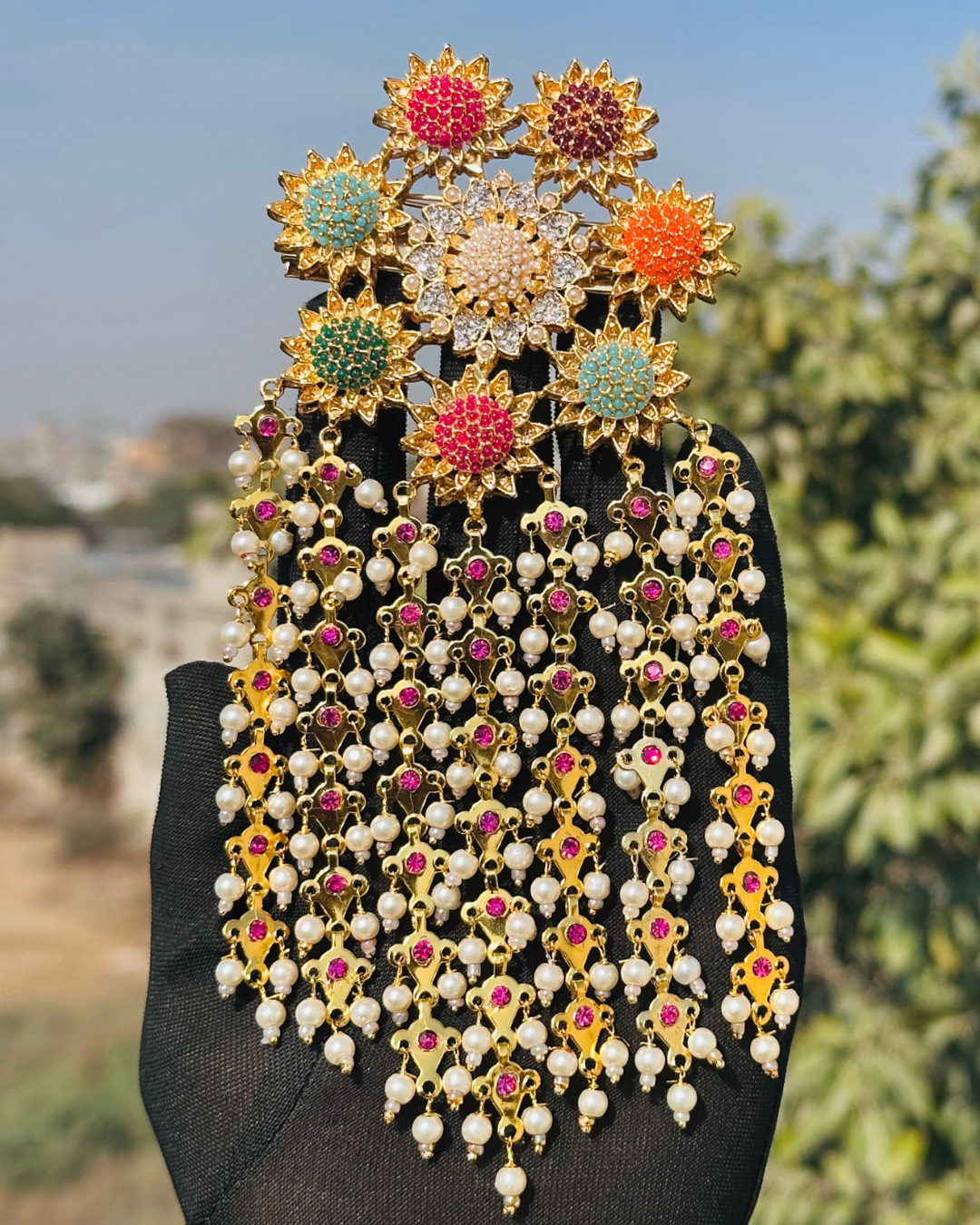 Trendy Shaahi Sees Phool Headpiece