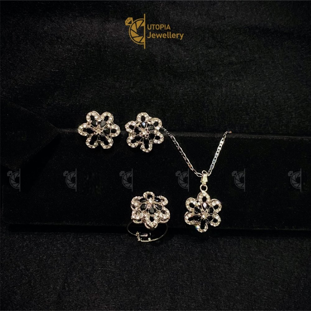 Floral Pendant Set - Image 4